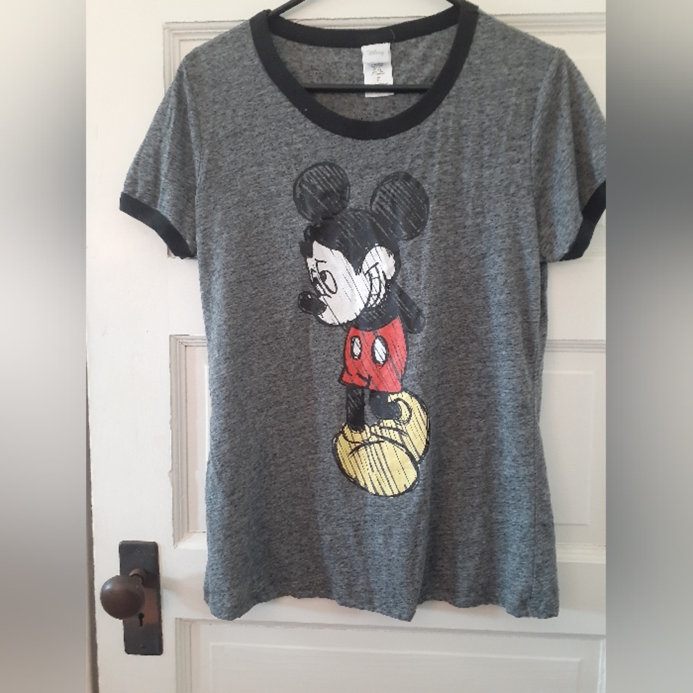 Disney, extra large, grey mickey mouse shirt